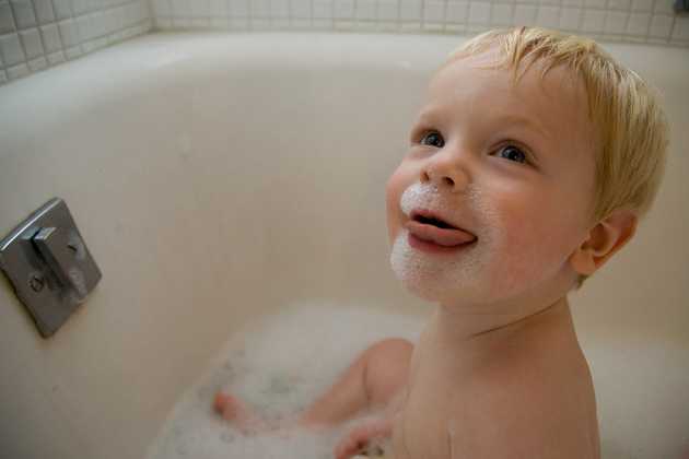 20071010_BubbleBath-6